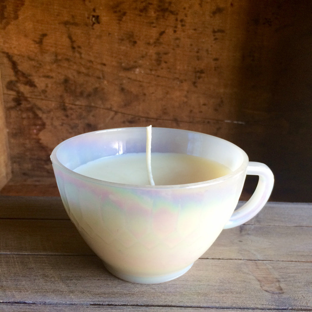 Vintage Federal Teacup Candle